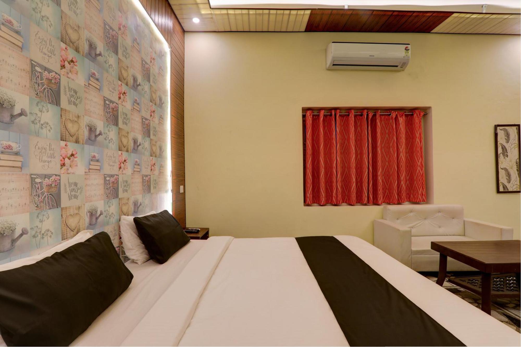 Hotel O Flagship Adbhut Moment Hotel فاراناسي المظهر الخارجي الصورة